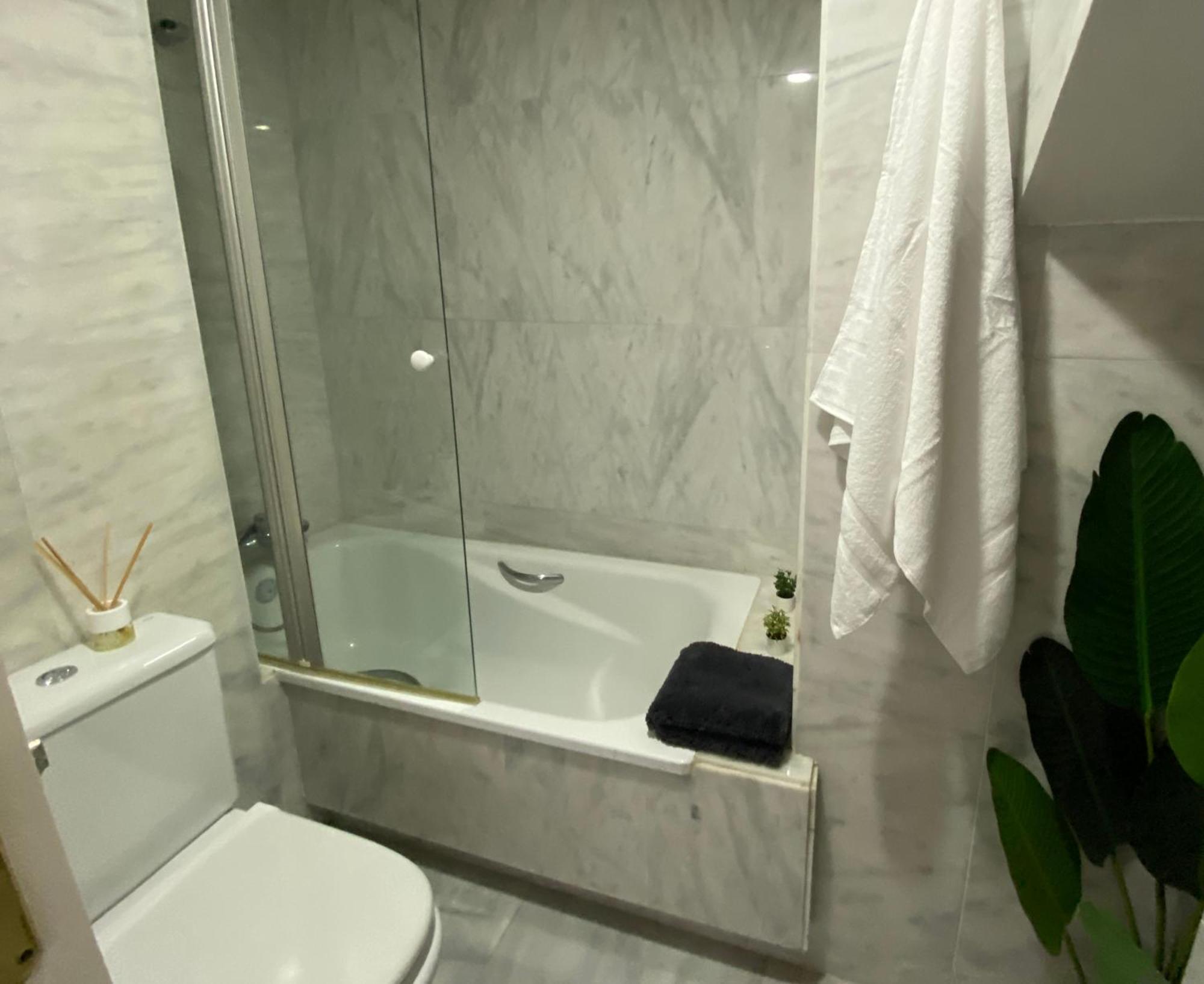 Duplex Con Piscina, Parking Y Golf Leilighet Sitio de Calahonda Eksteriør bilde